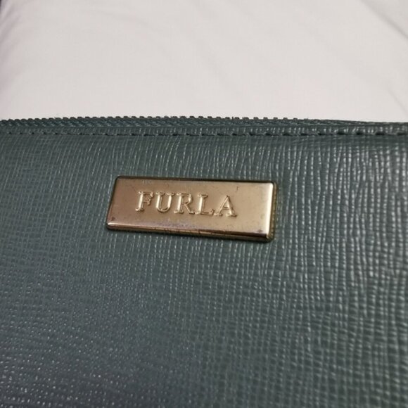 Furla Genuine Leather Zippy Long Wallet Cardholders - Picture 5 of 12